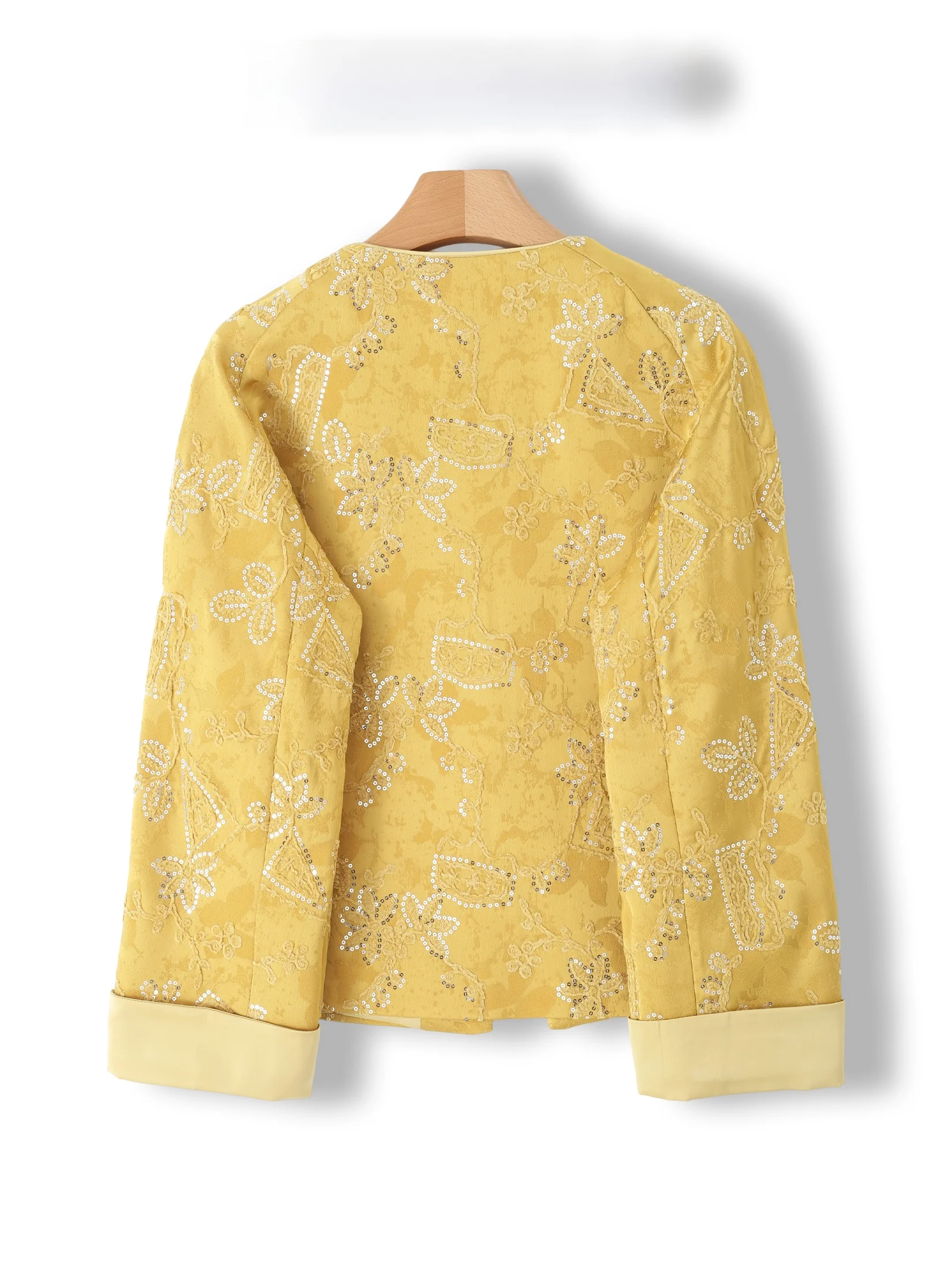 Exquisite Embroidered Heavy Work Silk Women's Jacket Chinese Style Elegant Beauty Fashion Short Outerwear round Neck Button C...