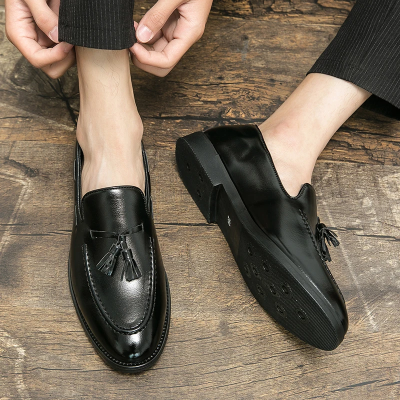 Men\'s Dress Platform Shoes Gentleman Loafers Men Fashion Tassel Wedding Shoes Black Formal Business Luxury Slip-on Leather Shoes