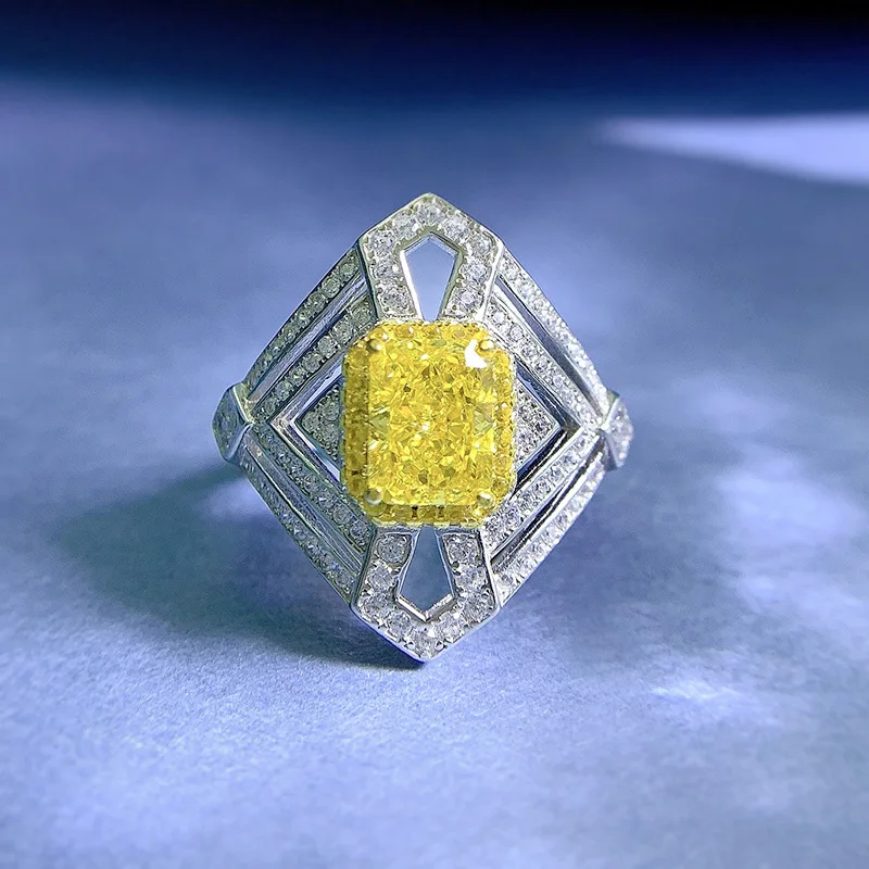 

2023 New European and American Cross border Hot Selling Yellow Diamond 6 * 8mm Ring Women's Fashion and Elegance INS