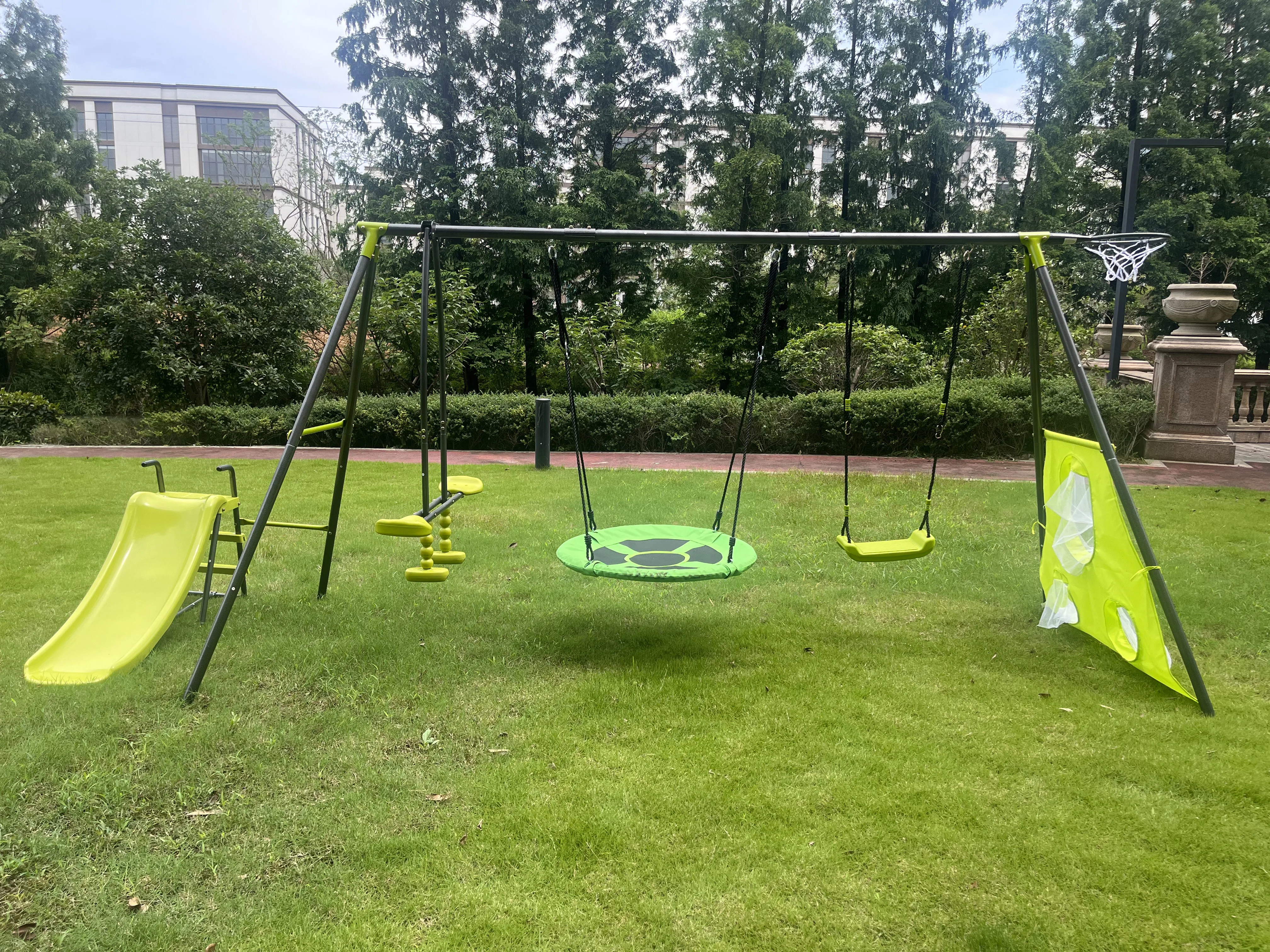 Outdoor Toddler Saucer Swing Set for Backyard, Playground Tree Swing Sets with Steel Frames, with Disc Tree Swing Playset