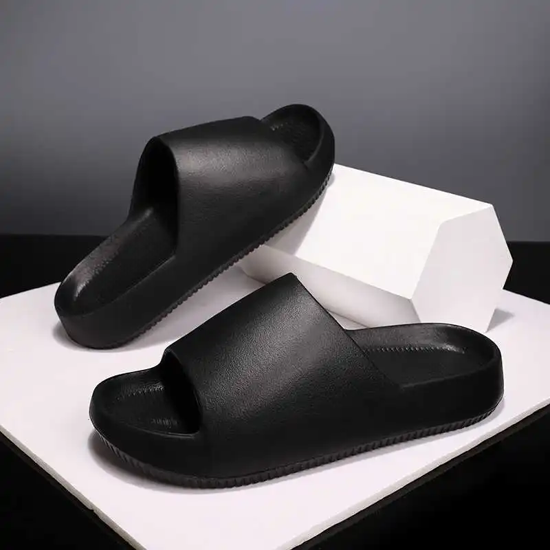 

Anti-skid Lightweight Designer Trainers Men Low Sandal Shoes Summer Indoor Slippers Sneakers Sports 2025 Runner