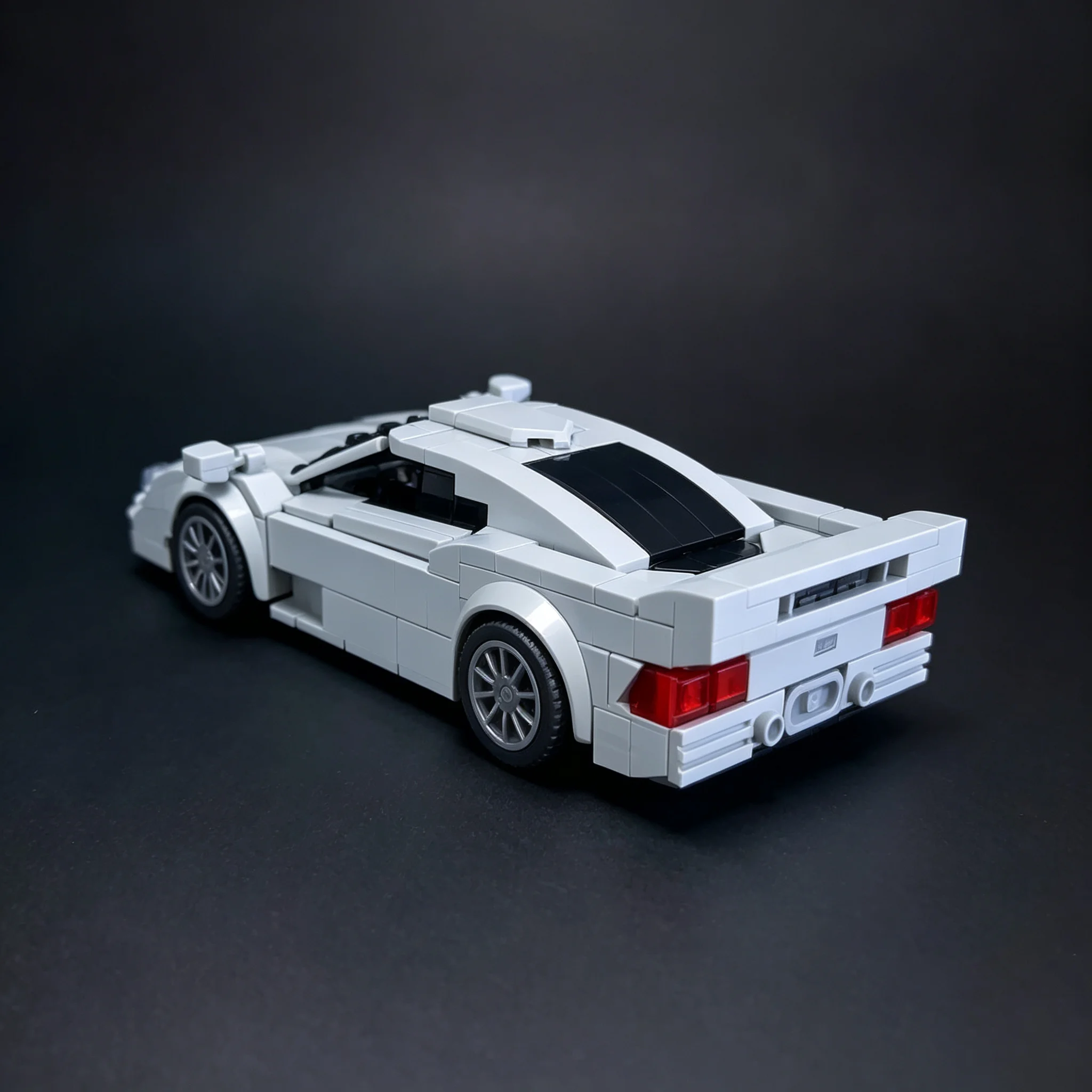 371pcs MOC Mercedesees Benz CLK GTR strassenversion city Champions Model Building Blocks Christmas Gift Toy Brick Collection Art view 6