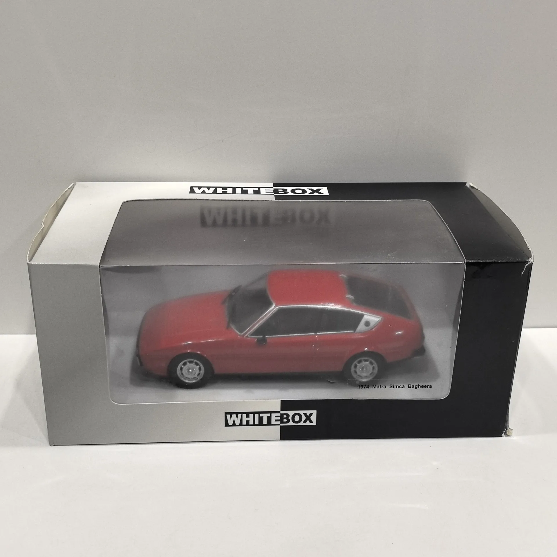 Modelo de coche de aleación fundido a presión WHITEBOX escala 1/24 Matra Simca Bagheera 1974