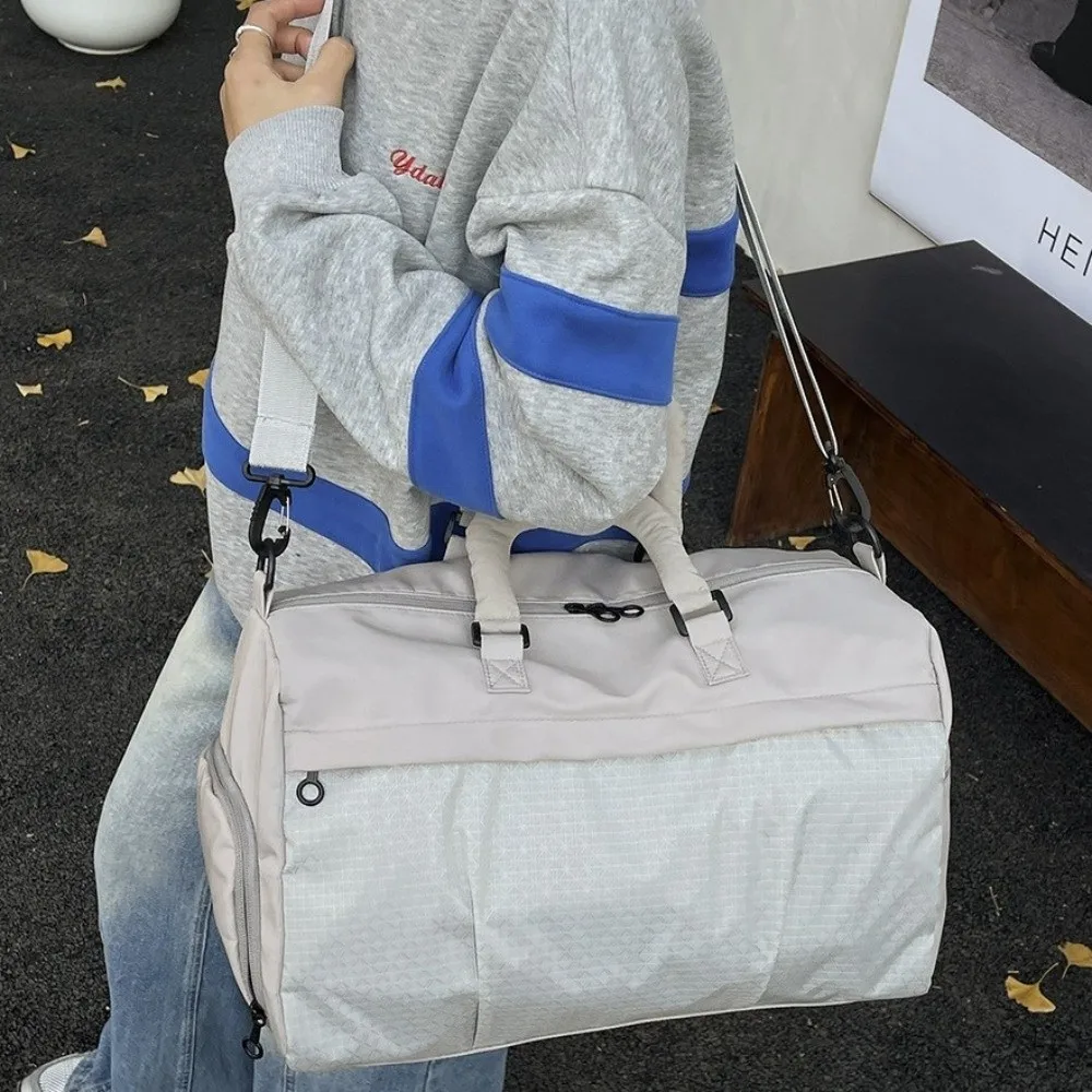 

New Convenient Travel Duffle Bag Large Capacity Dry Wet Separation Hand Luggage Bag Korean Version Handheld Fitness Bag Tourism