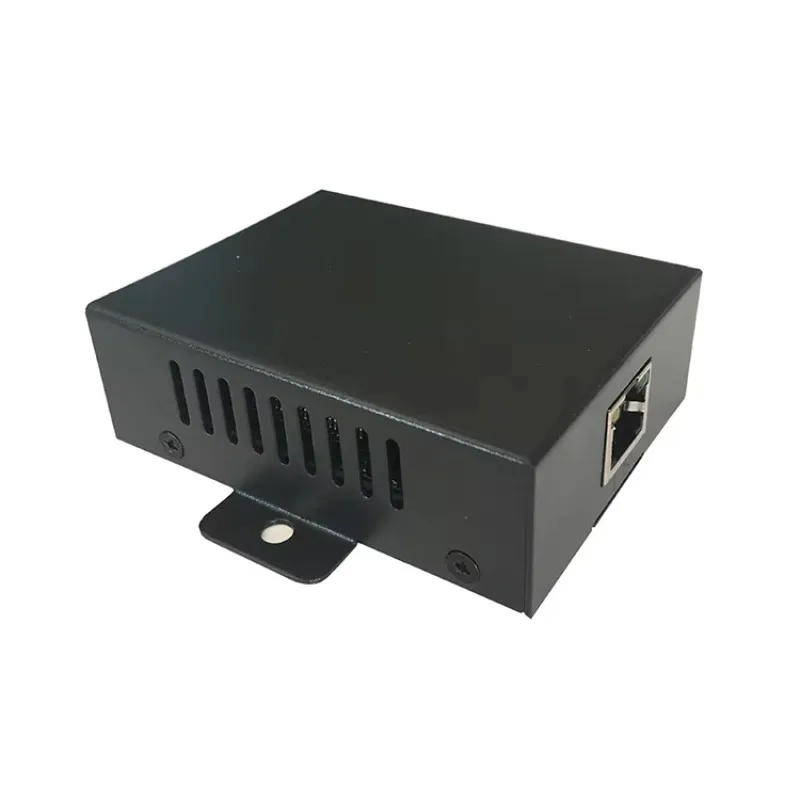 Single Port Gigabit PoE Extender Wall Mount 200m Transmission 48V 802.3af Ethernet PoE Repeater For IPSecuritySurveillanceCamera