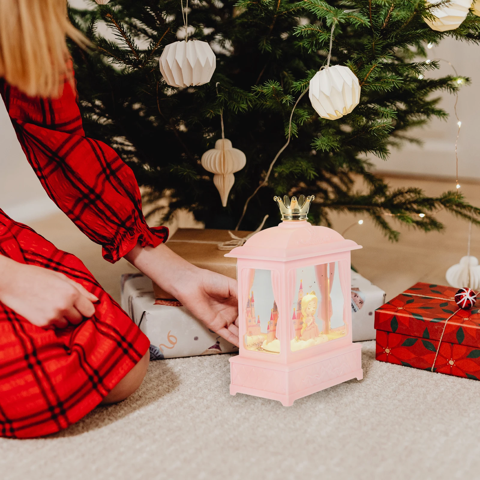 

Creative Music Box Light Luminous Household Decor Delicate Birthday Gift Decoration Exquisite Abs Music Box
