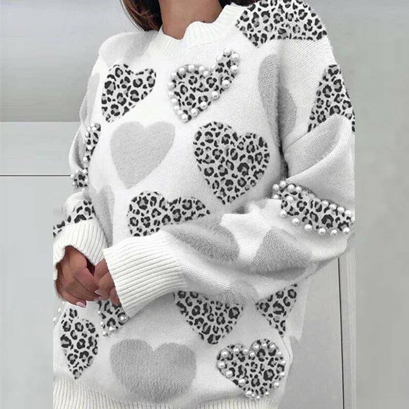 Autumn Winter Warm Ladies Knit Sweater Fashion O Neck Leopard Print Pearl Beaded Heart  Casual Loose Long Sleeve Pullover