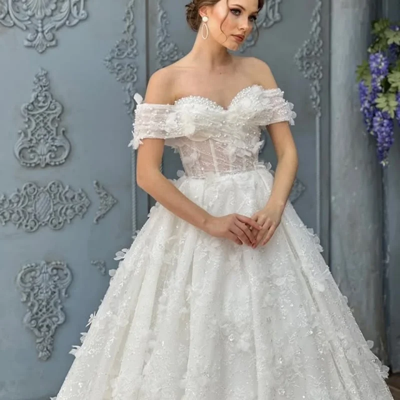 

Customized Shining white Ball Gown Royal Wedding Dresses Lace 3D flower applique Long tail Made Robe De