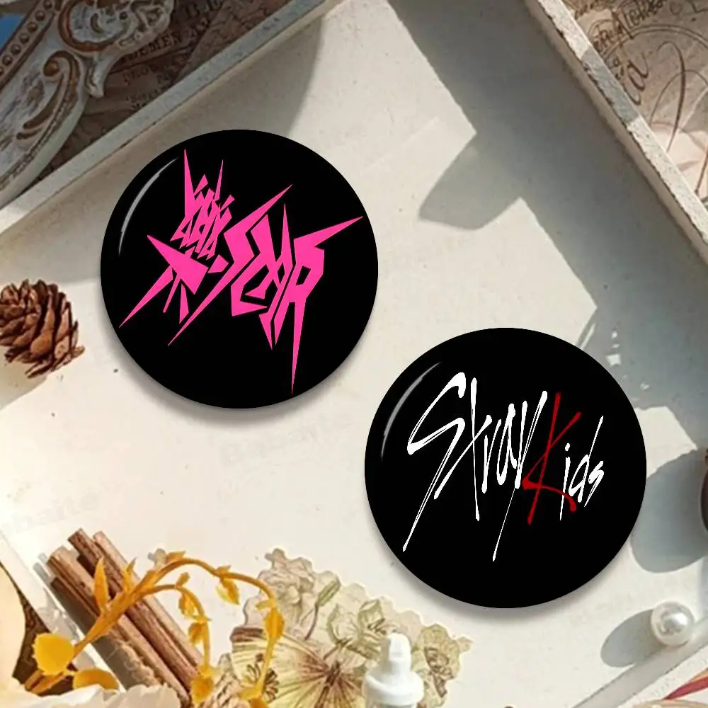 Kpop S-Stray K-Kids  32/44/58MM Customizable Button Pins Cute Funny Creative Badge Jewelry Decor Gifts for Friends view 4