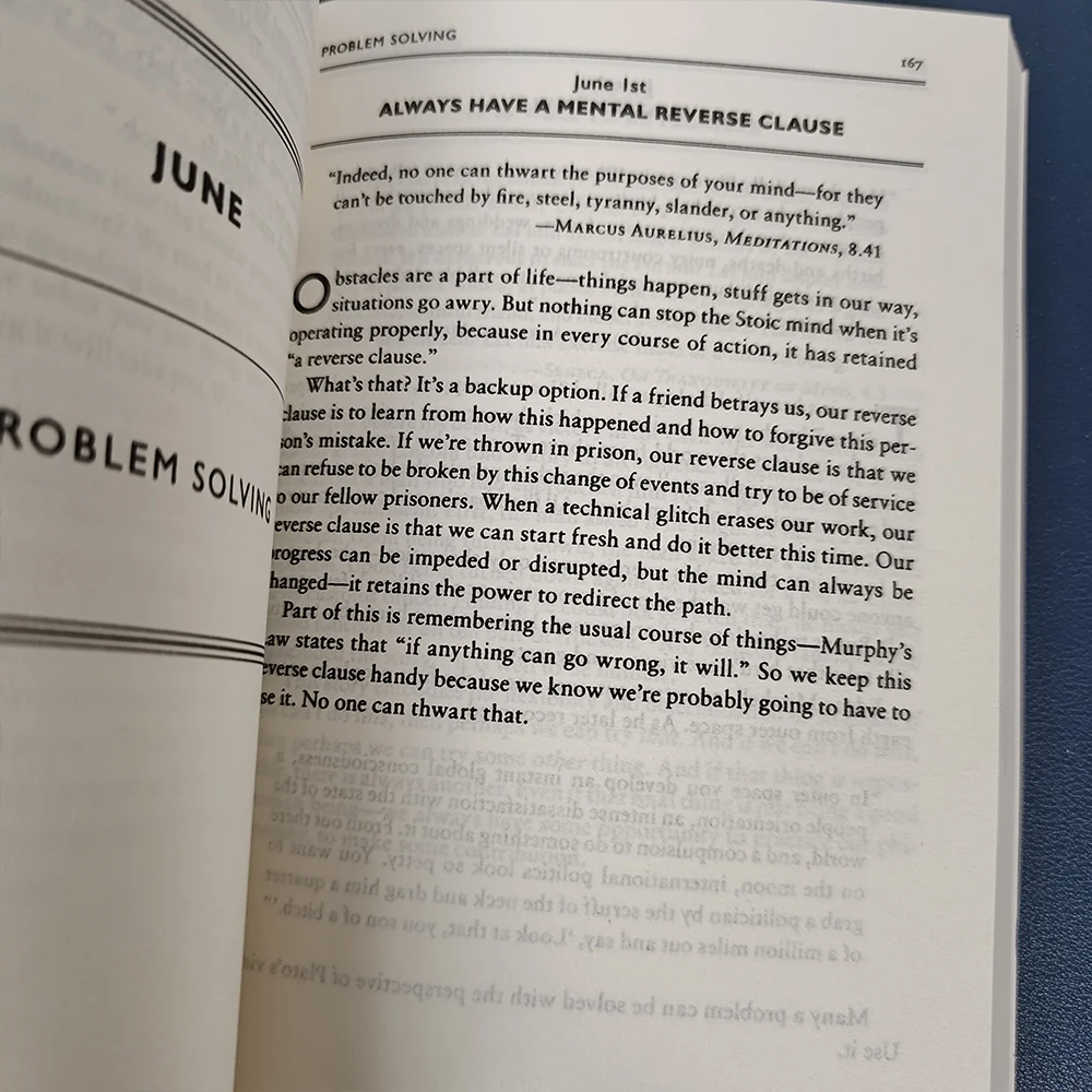 novo The Daily Stoic By Ryan Holiday 366 Meditações Sobre Perseverância E A Arte De Living Book Libros