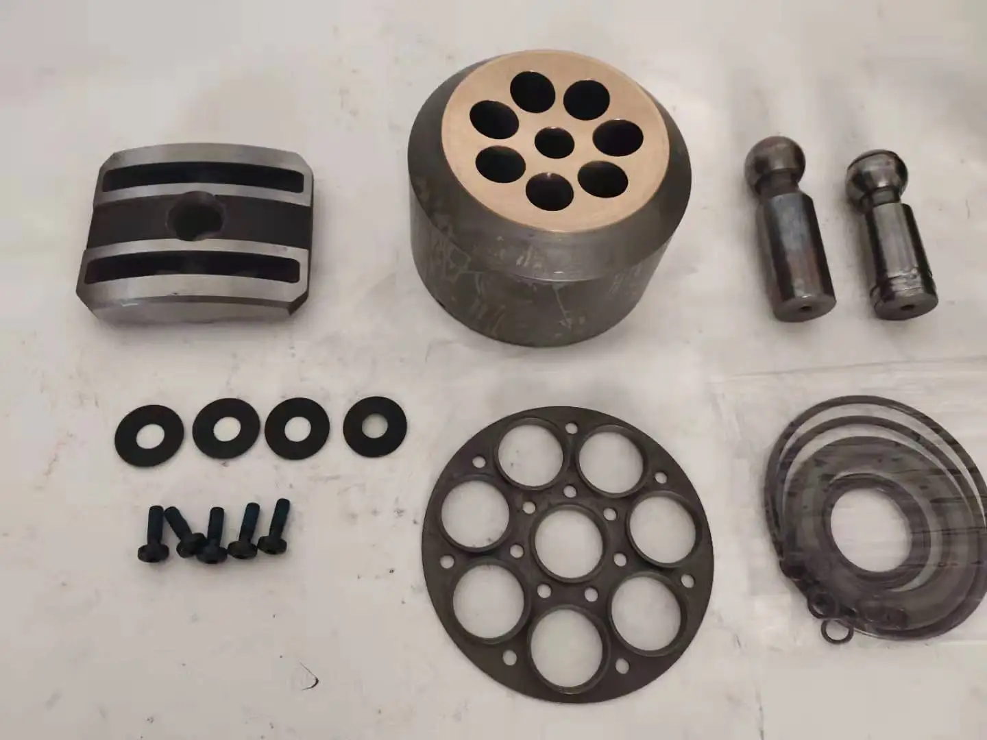 

2026 Hot Sale Factory Direct Mixer Concrete Pump Truck Roller Hydraulic Spare Parts For A6VM107 Cylinder Block Pistons Valve