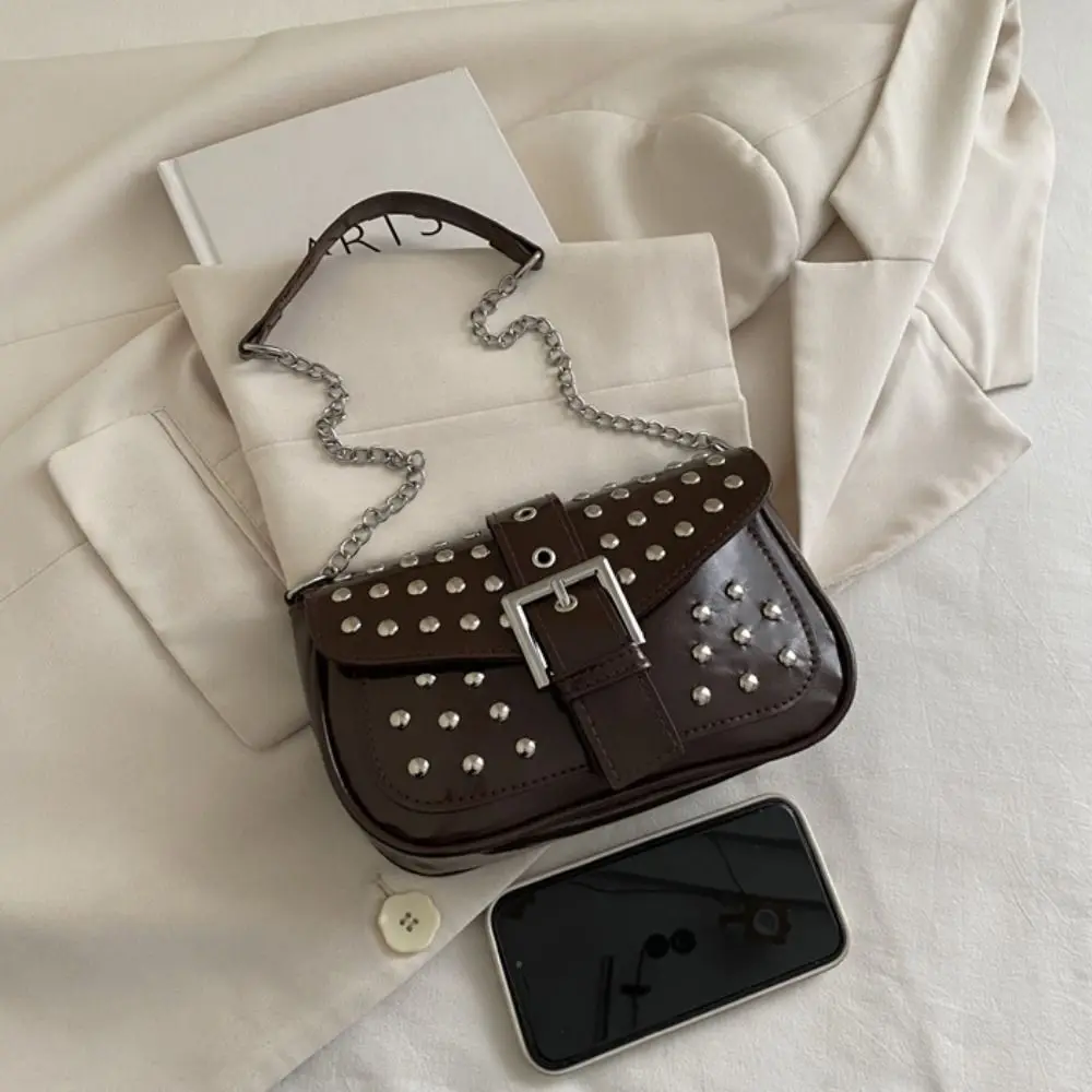 Trend Y2K Rivet Shoulder Bag Pu Leather Retro Vintage Underarm Bag Handbag Spicy Girl Motorcycle Bag Streetwear