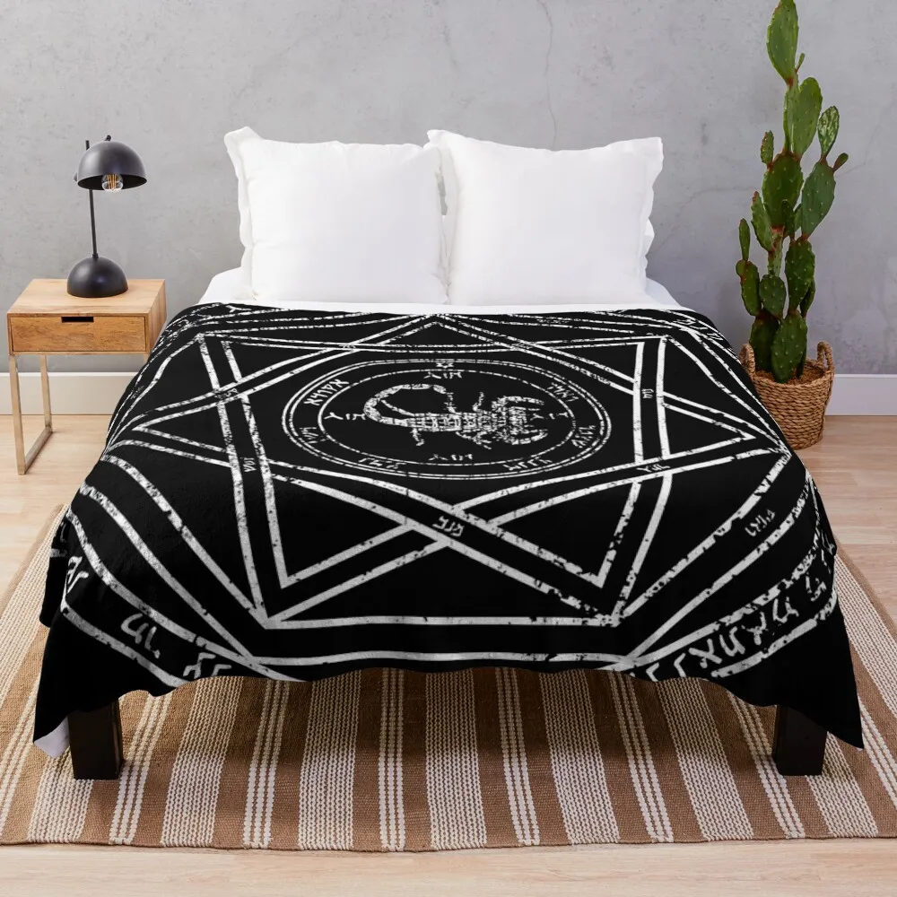 Devil's Trap Aged Throw Blanket Quilt Hairy Sleeping Bag Blankets