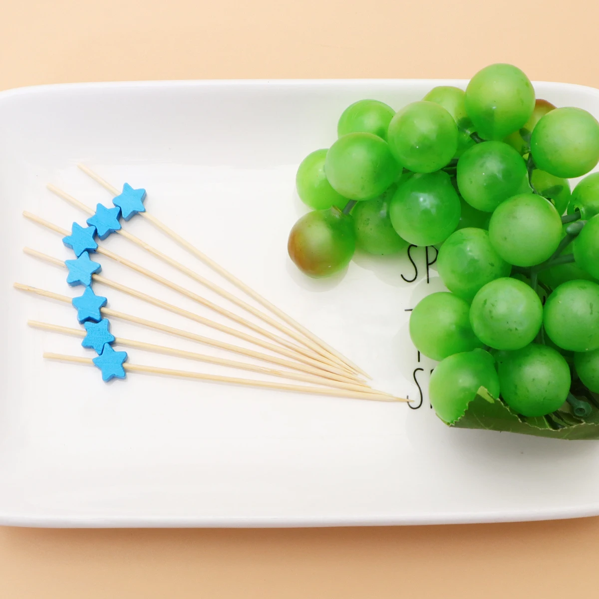 

100pcs Bamboo Picks Drink Stirrers Skewers Appetizers Party Supplies Eco Friendly Disposable Food Sticks