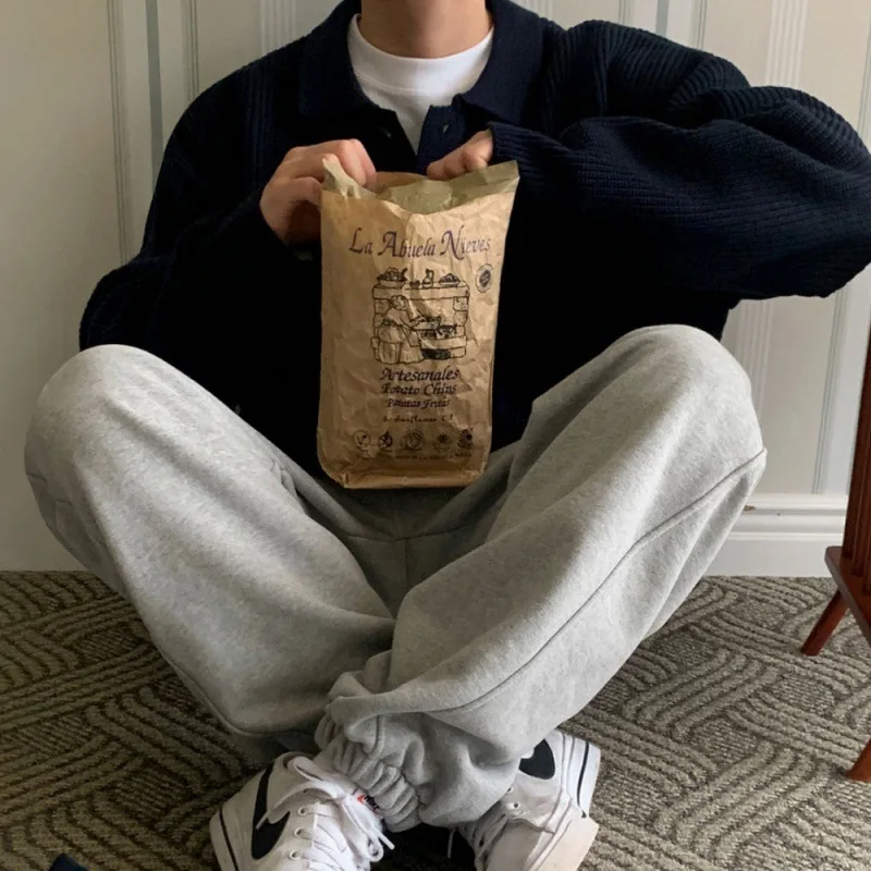 WTHT ファッション 2025 夏メンズソリッドカラーテクスチャラペルニットセータートレンディな長袖シングルブレストプルオーバー男性 2A0807