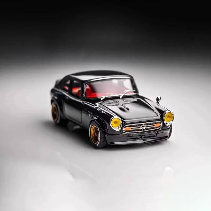 Original 1:64 Scale Honda S800 Resin Simulation Car Model Static Tabletop Decoration Collectible Toy Gift Souvenir