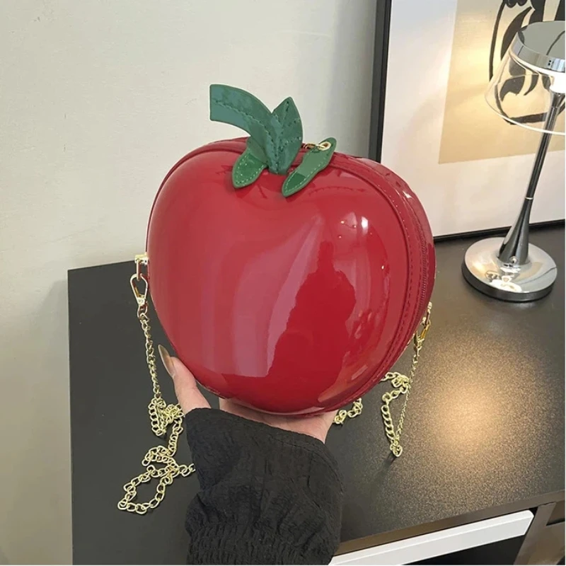 لطيف أبل المحافظ للنساء 2025 جديد براءات الاختراع والجلود حقيبة كروسبودي موضة عادية تخفيف الفاخرة الكرتون الفاكهة حقيبة كتف امرأة