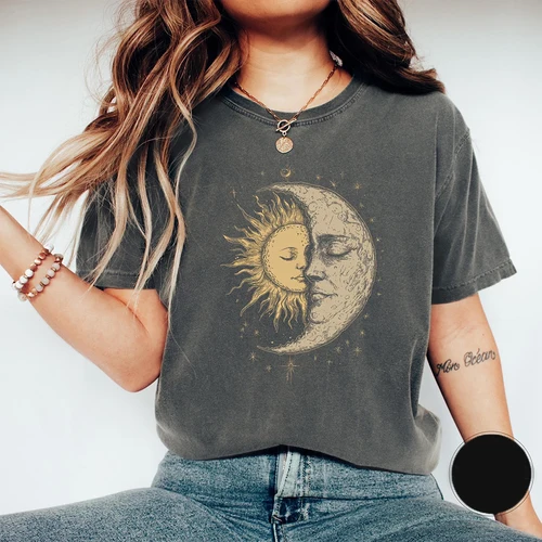Imagen 1 del producto Camiseta Unisex cómoda con cara de sol y luna mística, ropa bohemia Vintage elegante, ropa de calle informal de moda Y2K de manga corta