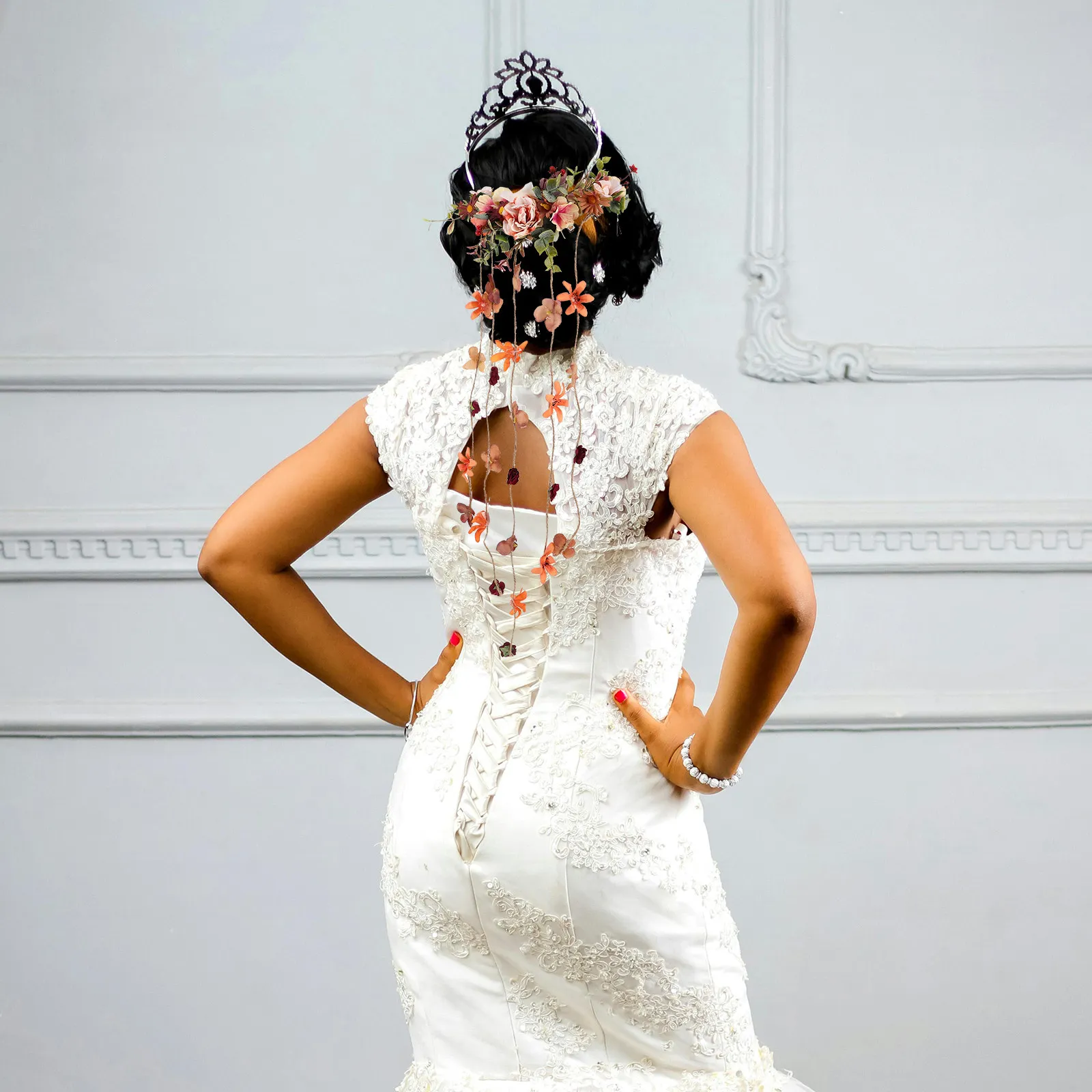 

1Set Artificial Flower Headband Set Floral Hair Accessories for Women Bridal Crown Wreath Lightweight Romantic Design