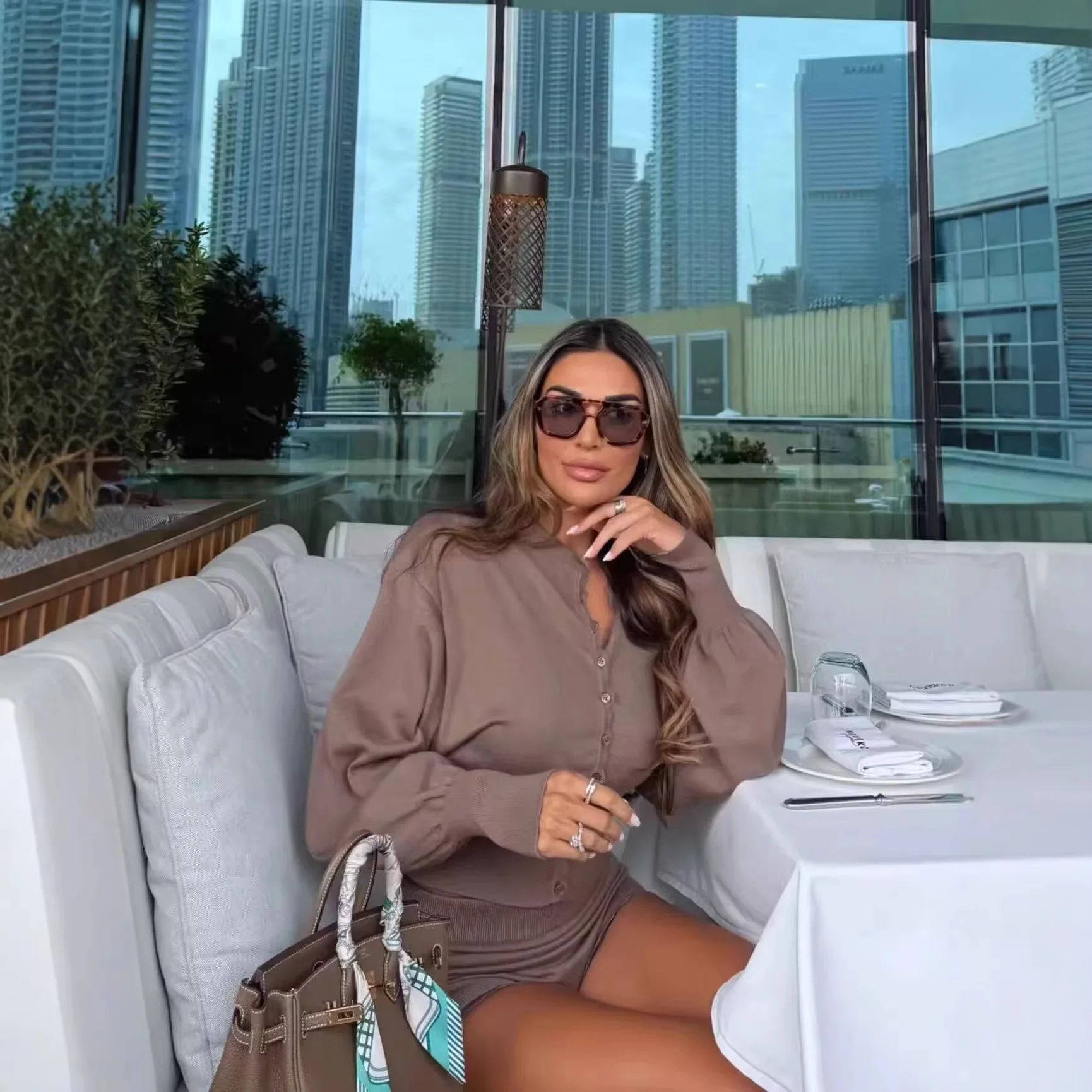 Women's Fashionable Two-Tone Knit Slim-Fit Cardigan And Shorts Set Brown Knit Long Sleeve Cardigan High Waisted Shorts SFCJ