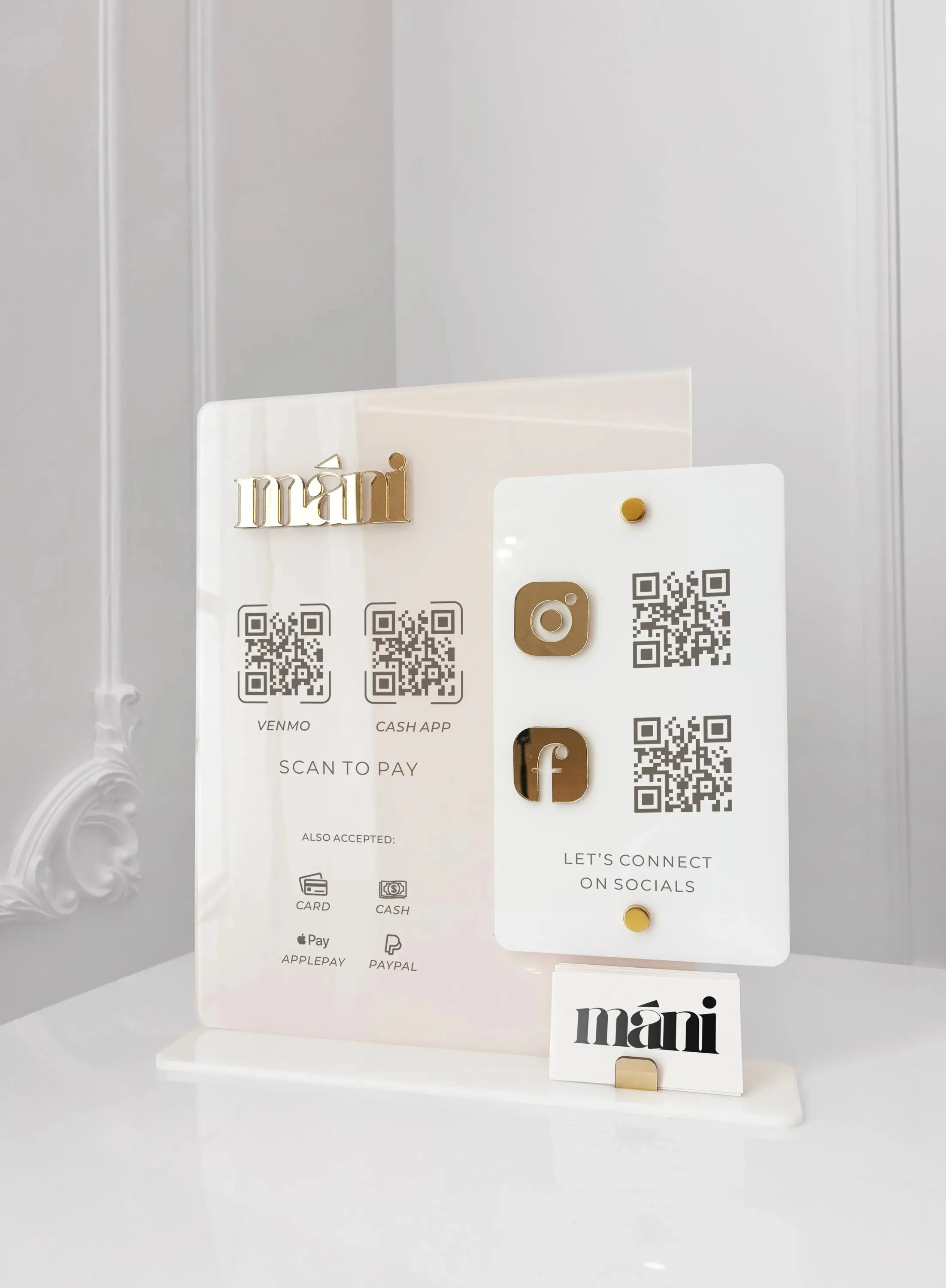 Custom QR Code Acrylic Desktop Stand for Social Media Connect Ins Google Payment Salon Beauty Advertising Display Card Holder