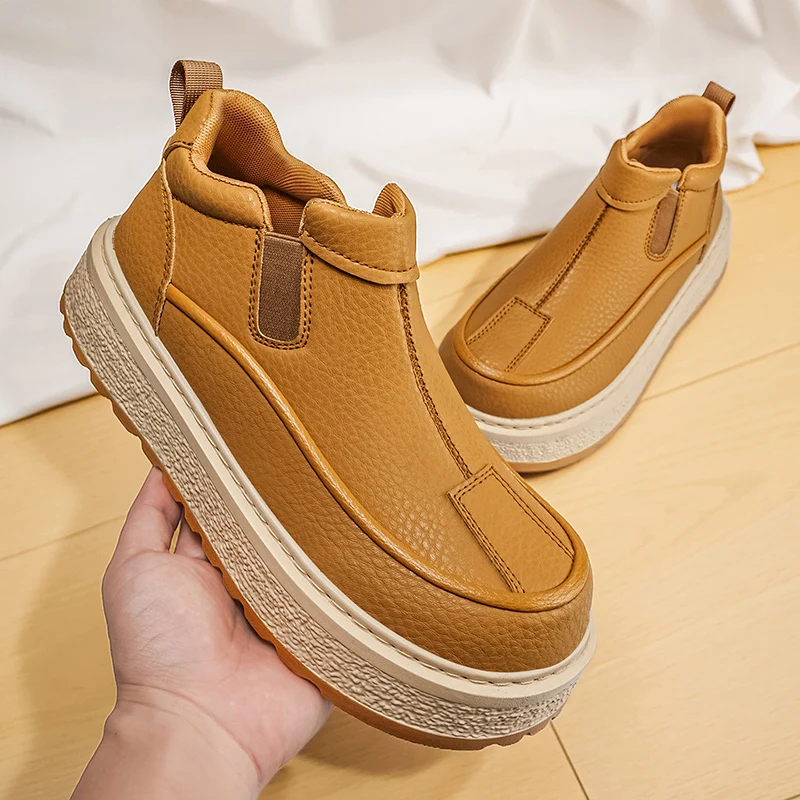 

Мужская обувь — это модная коричневая повседневная обувь из прочного замшевого материала. Удобная прогулочная обувь, подходящая для повседневной носки.