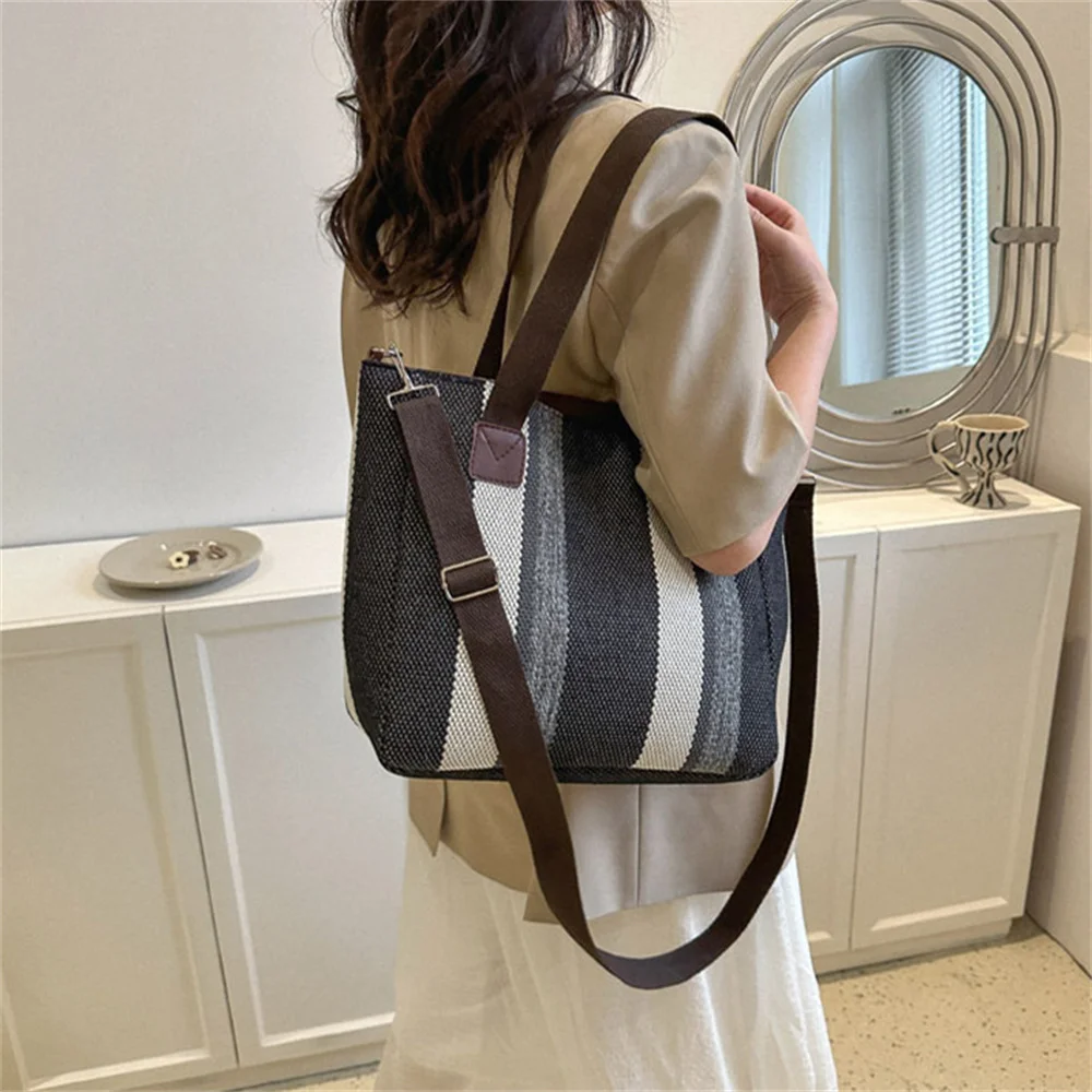 Fashion Striped Shoulder Bag Korean Style Canvas Sling Bag Small Square Crossbody Handbag Large Capacity Casual Simple Women Bag