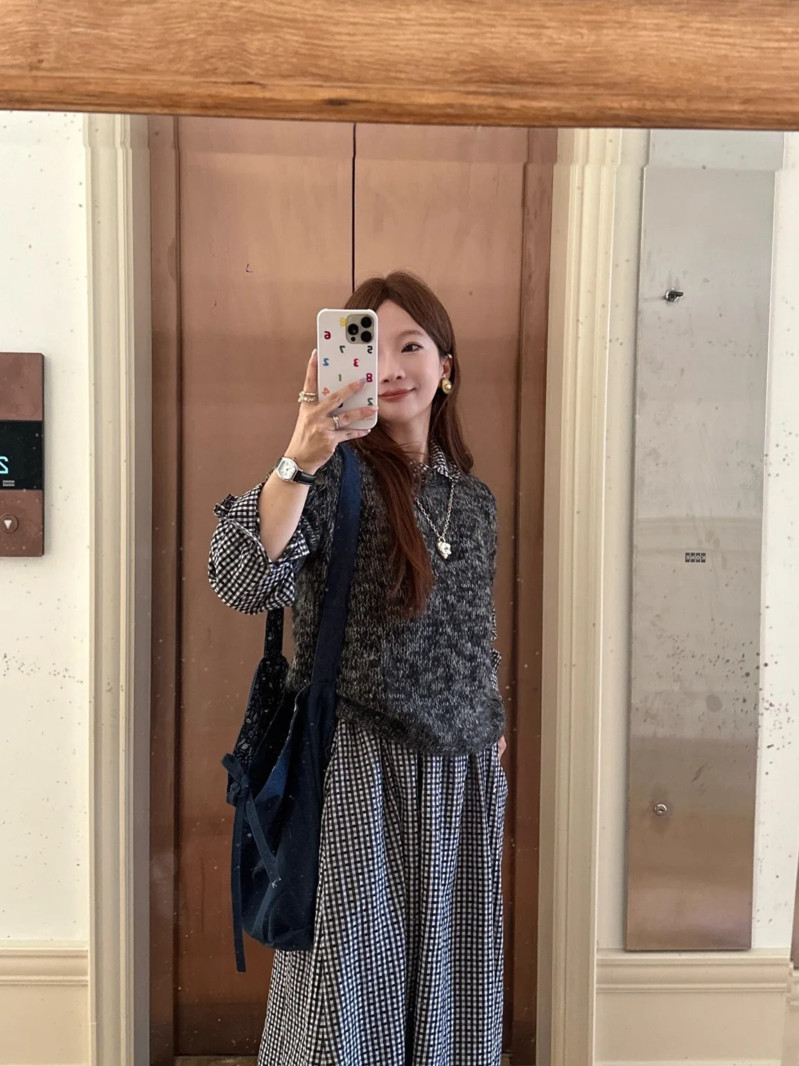 

ReallyWhy Ultra-Thin Double-Sided Camere Vest Warm Layering Sle Commute Faion Loose Fit Long Sve Collar Sweater