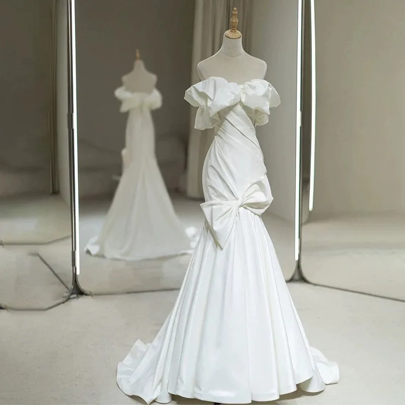 

Elegant White Bride Dresses Strapless Sleeveless Floor Length Bow Pleated Backless Lace-up Formal Occasion Evening Gowns Lady