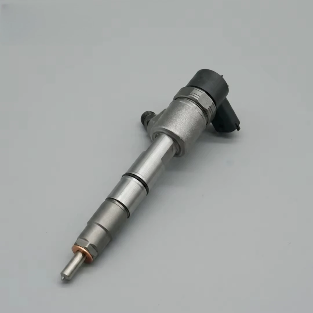 0445110844 0445110845 0445110846 1112010 New injector for Qingling Isuzu engine L20PA