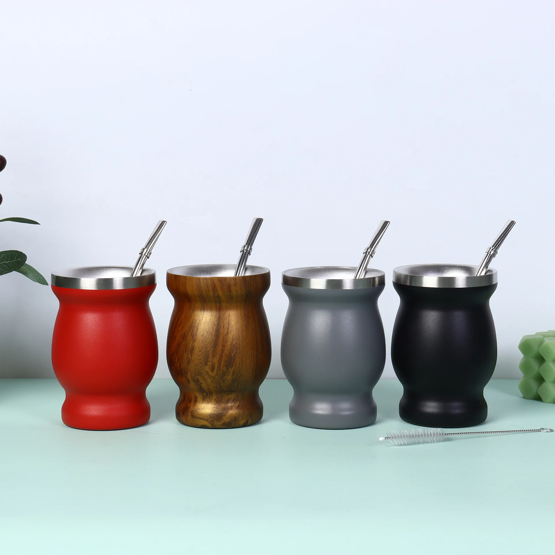 UPORS Yerba Mate Cup 304 Stainless Steel Double Wall 8oz Argentine Yerba Mate Gourd With Bombillas and Cleaning Brush