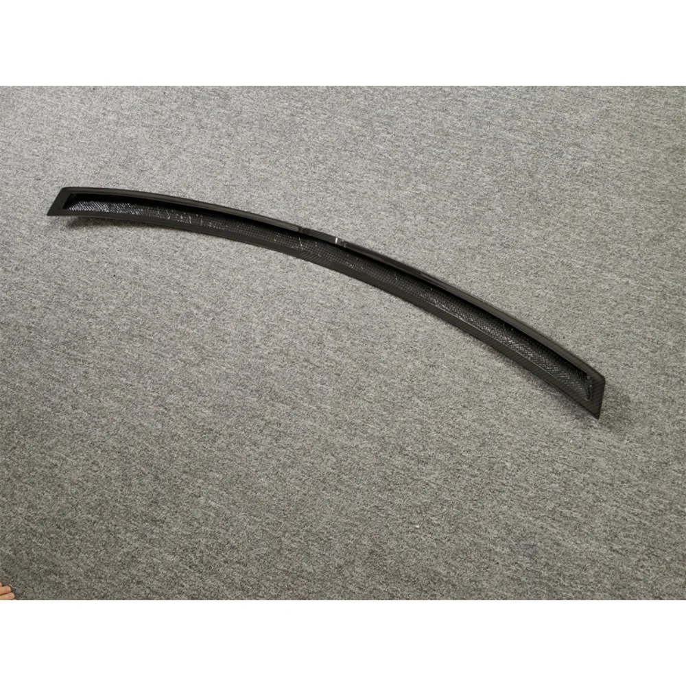 Upgraded M Style High-quality Carbon Fiber for Cullinan Luggage Compartment Rear Spoiler