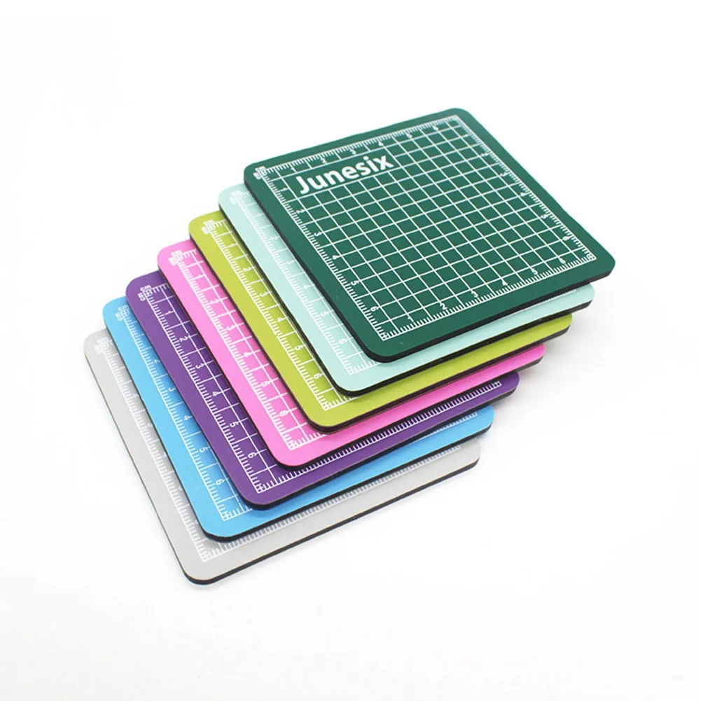 8*8cm Mini Model Cutting Mat Colorful Engraving Pad Students Art Supplies School Stationery