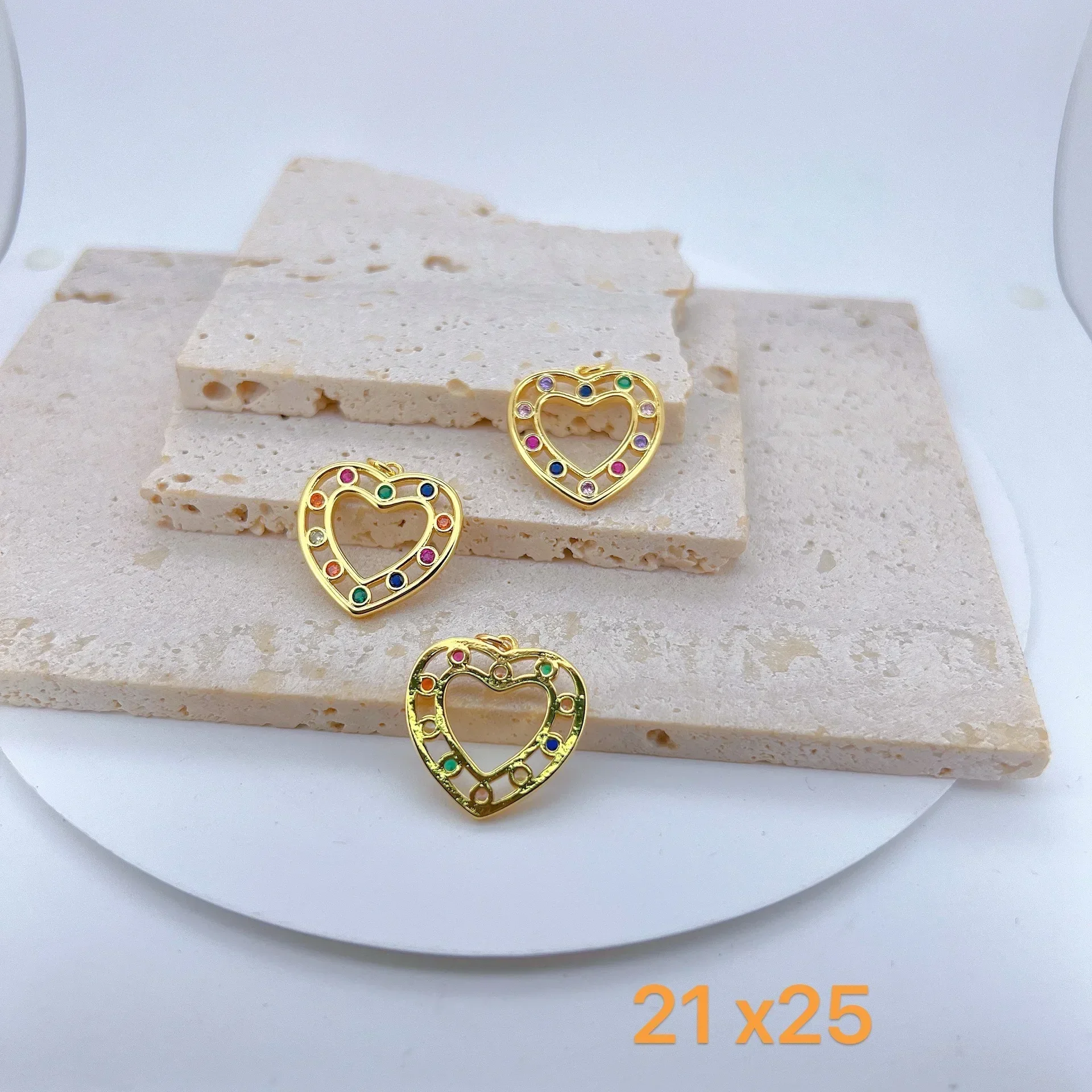 Diy Jewelry Making Supplies Micro Inlay Zircon Pendant Heart Square Round Bee Butterfly Eyes Copper Plated Gold Accessories 2Pcs