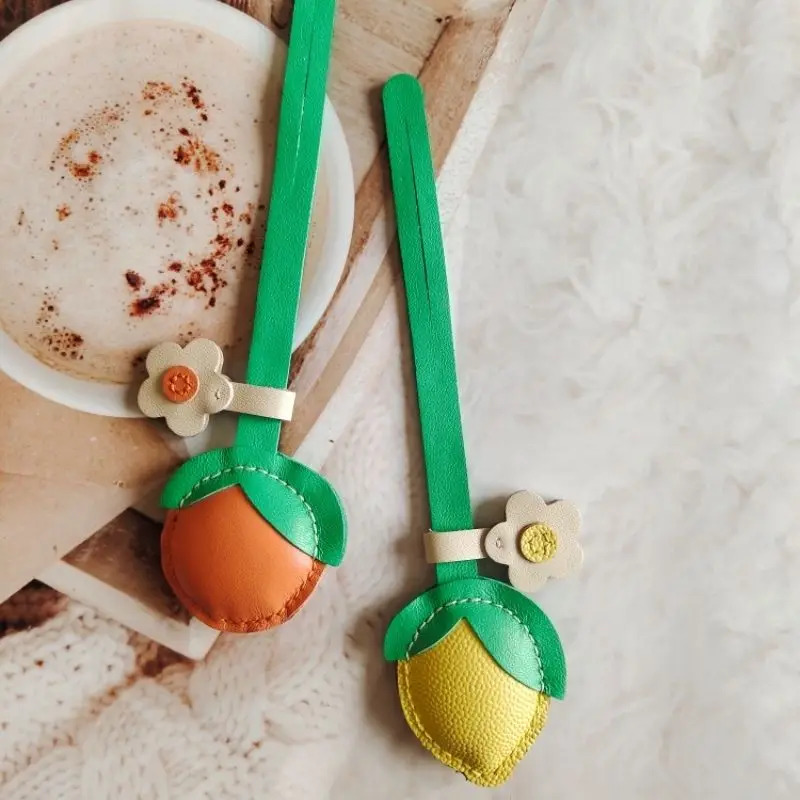 

Tomato Lemon Key Chain Decoration Handmade Art Cow Leather Craft Accessories Bag Pendant Keyring Bags Decoration Pendant