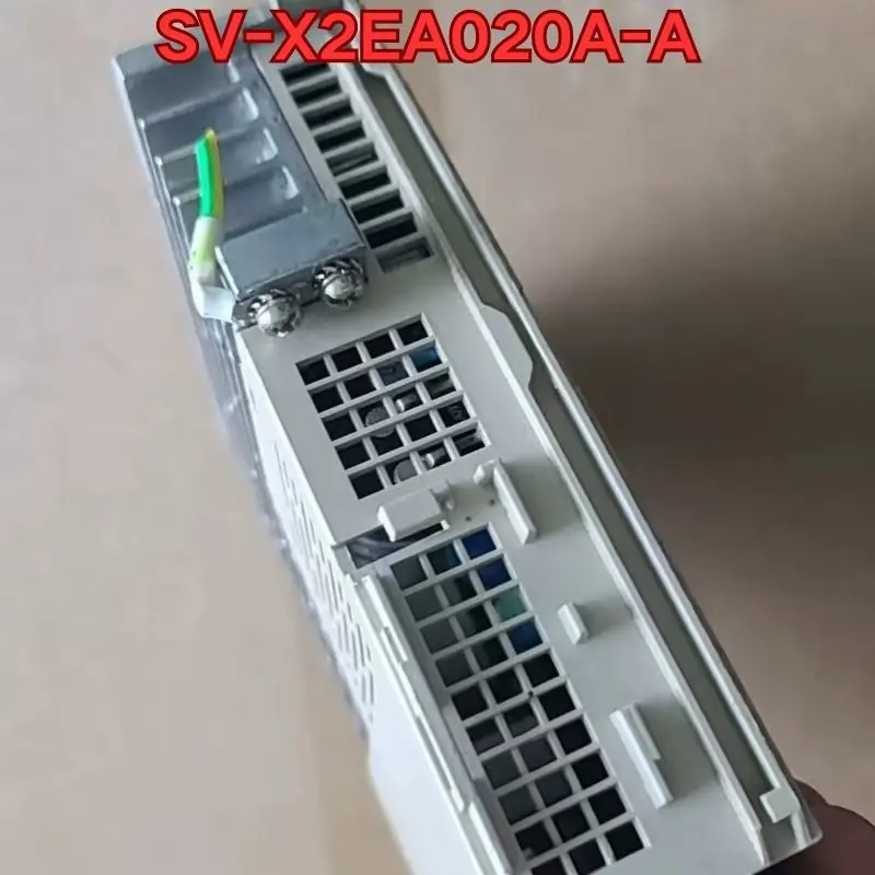 

Second-hand SV-X2EA020A-A servo drive function test is normal The latest in November 2025