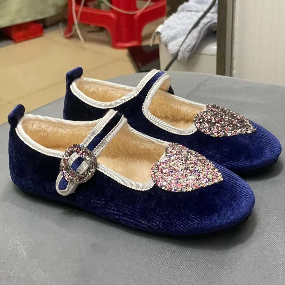Fashionable Style Decoration Princess Shoes Fashion Dressing Shallow Mouth Travel Camping Performance Girl