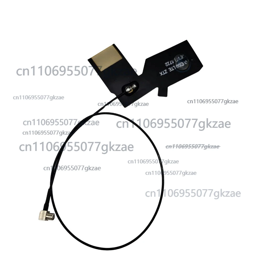 

Используется 98% новая для внутренней радиоуправляемой антенны DJI RC Plus, включая наклейку (правую)