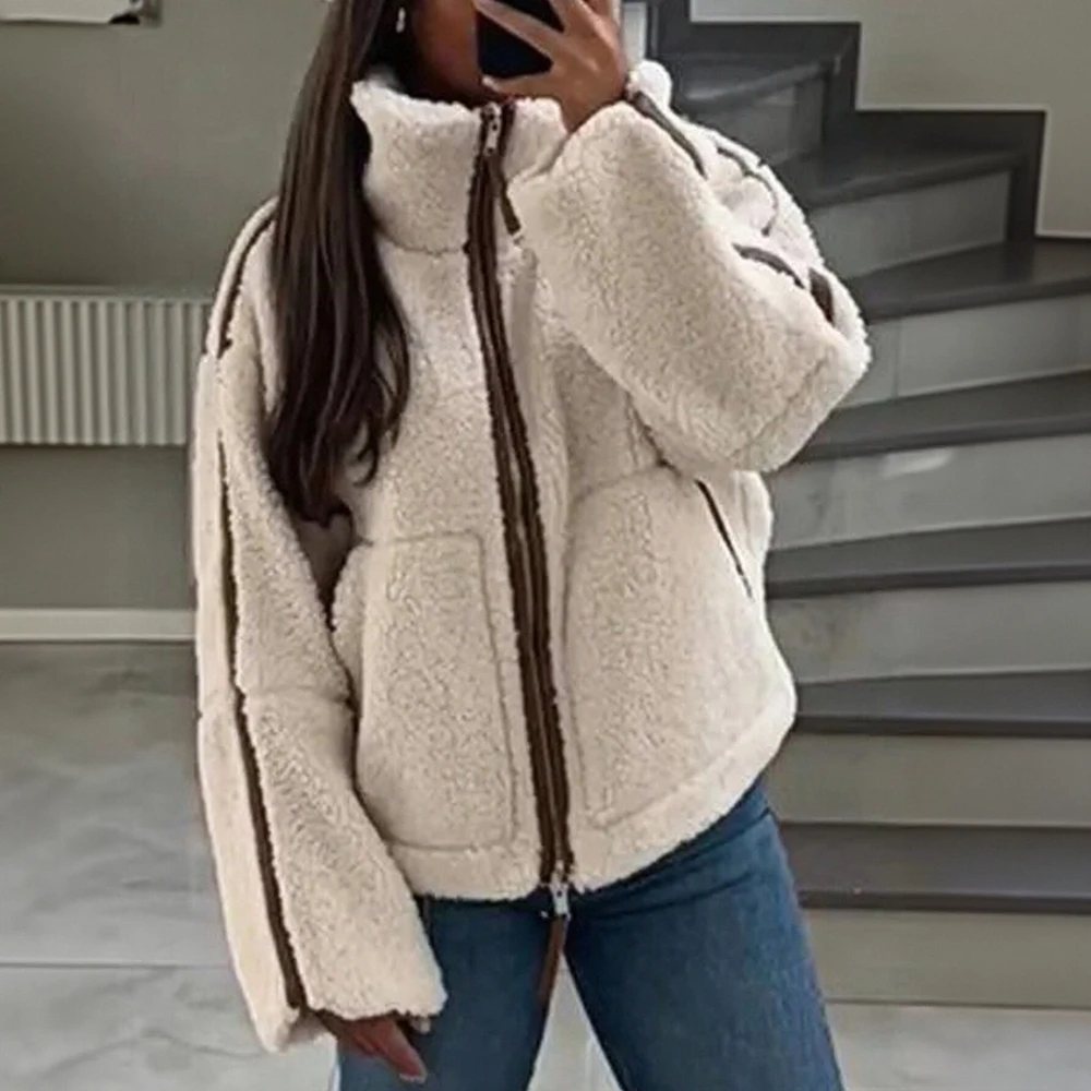 

Women's Warm Contrast Color Lamb Wool Jacket Long Sleeve Zipper Style High Street Fashion for Autumn Winter