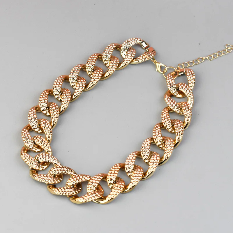 Gold Plated Dog Chain Collar Cuban Link Fashion Light Puppy Necklace for Cats Dogs Pet Metal Look Jewelry Accessories S M L