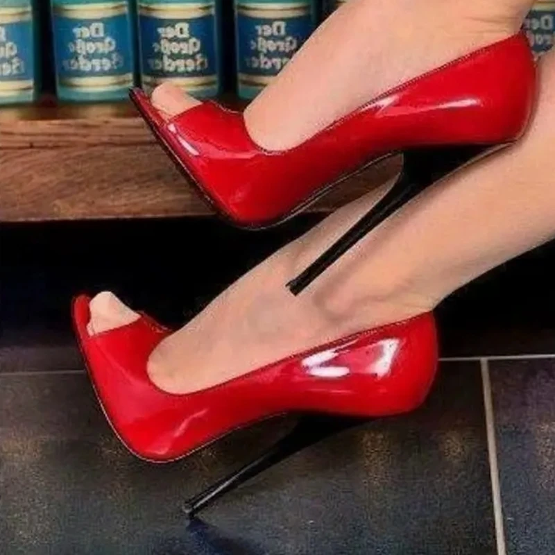 

Red Black Leather Solid Shiny Patent Leather Slipper 16 CM Super Thin Heels Shallow Slip On Sandals Peep Toe Women Mules