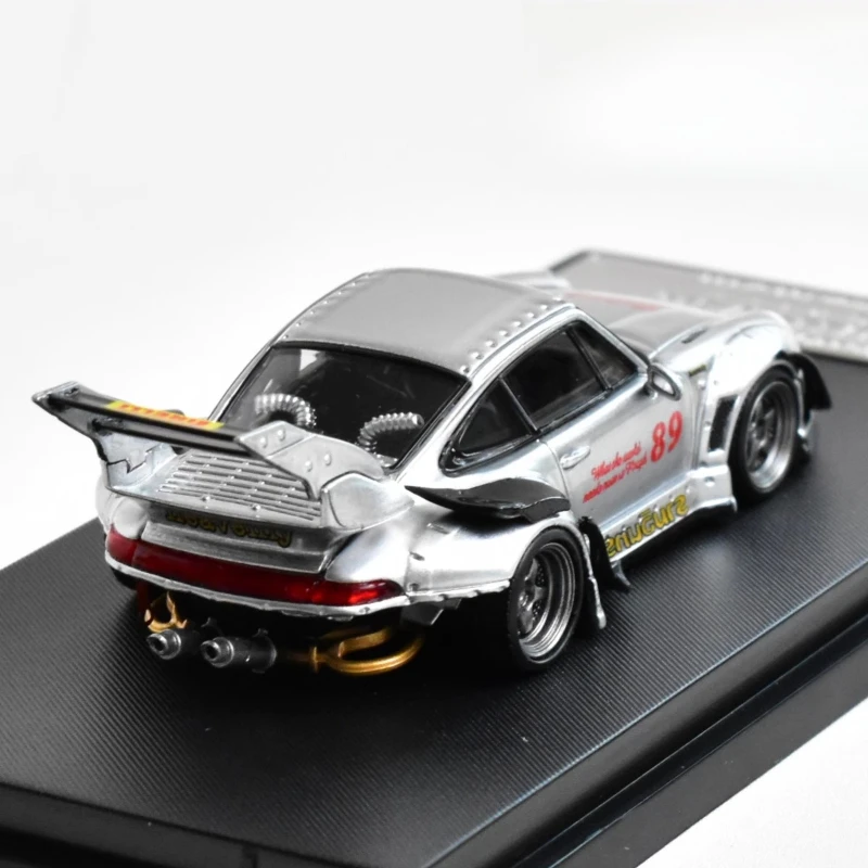 

SW 1:64 993 Номер 8 Небесный сплав Модель автомобиля Офис Спальня Коллекция игрушек Модель Украшения Украшения Мальчик Рождественский подарок