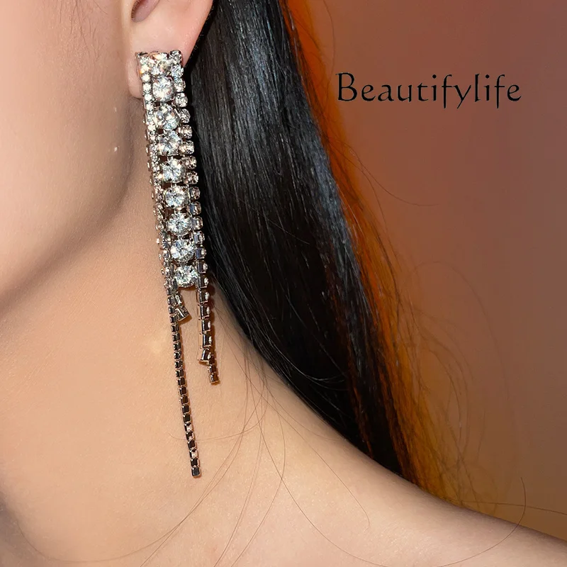 Smart super flash full diamond long fringed earrings luxury studs high-end retro temperament earrings