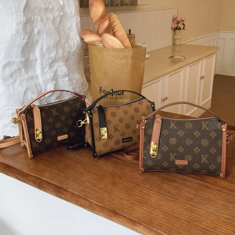 

Women's Rustic Garden Bag with Zipper Top & Metal Accent Earth Tone Color Options: Coffee/Beige & Coffee/Brown