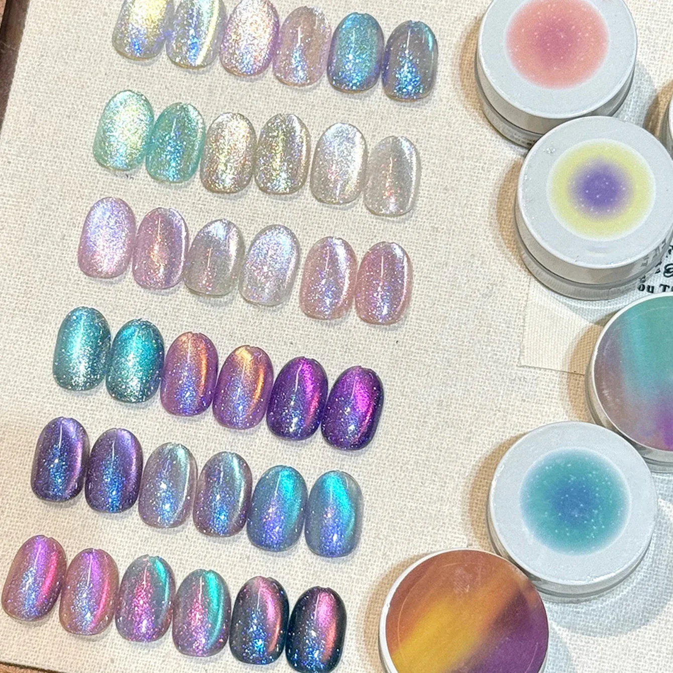MIANEL 2026 Autumn New Arrival Aurora Cat Eye Gel Polish — Colorful Aurora, Bling-Bling Glass Bead Finish
