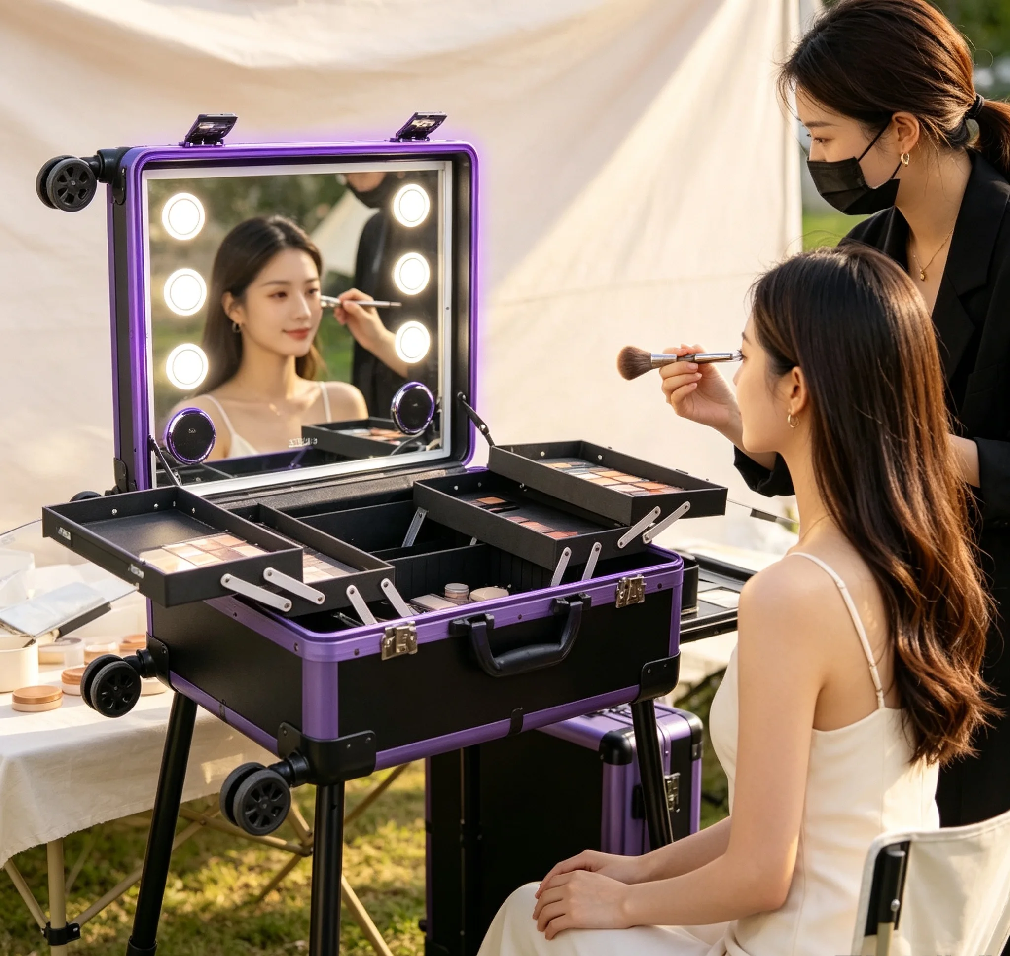 OBOX Fashionable High-Volume Makeup Case Personalized Lattice Structure Folding Layering Lighted Mirror Plastic Hasp Closure