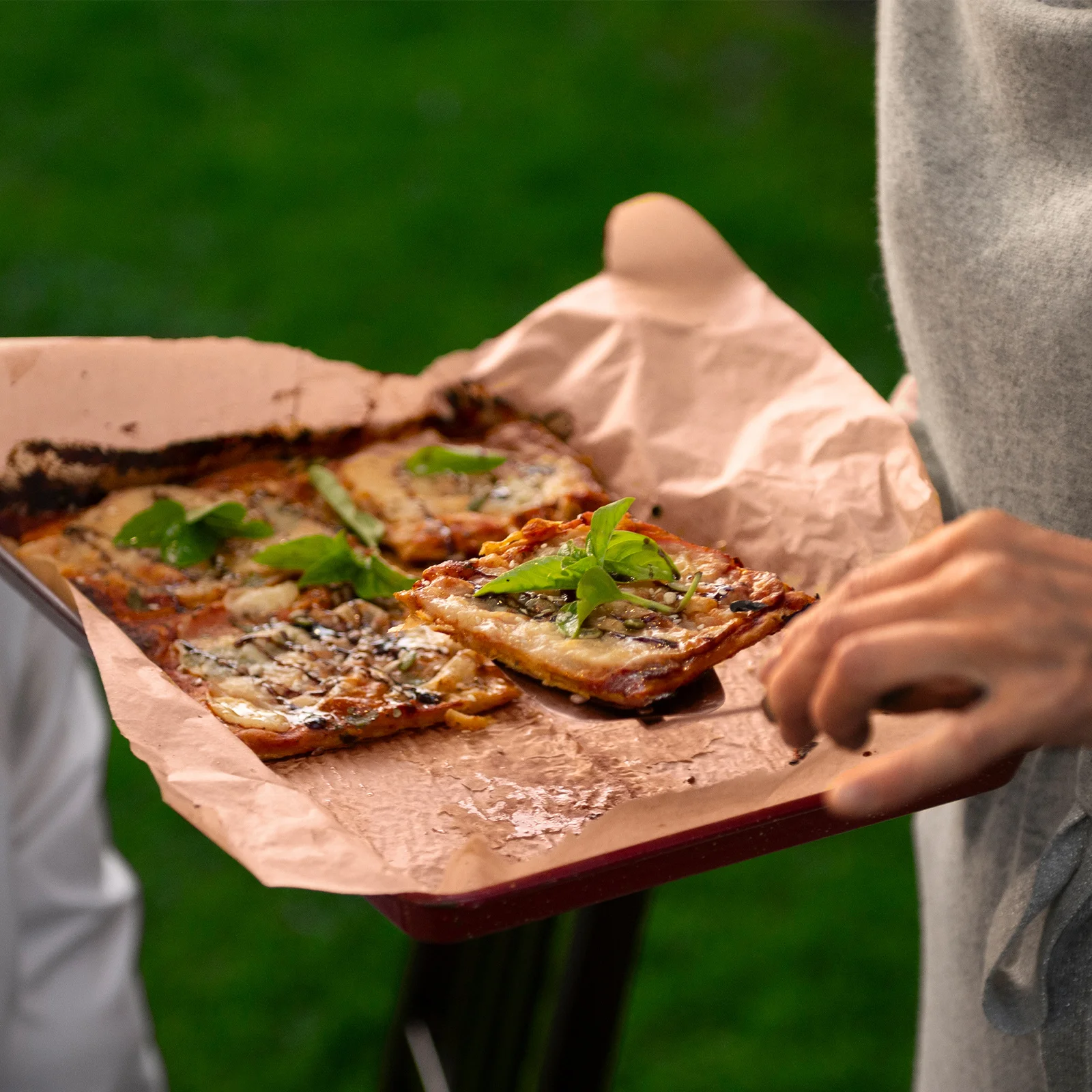 

1 Roll Butcher Paper Greaseproof Parchment Paper For Air Fryer Baking Grilling Lining Wrapping Cooking Oil Resistant Kitchen