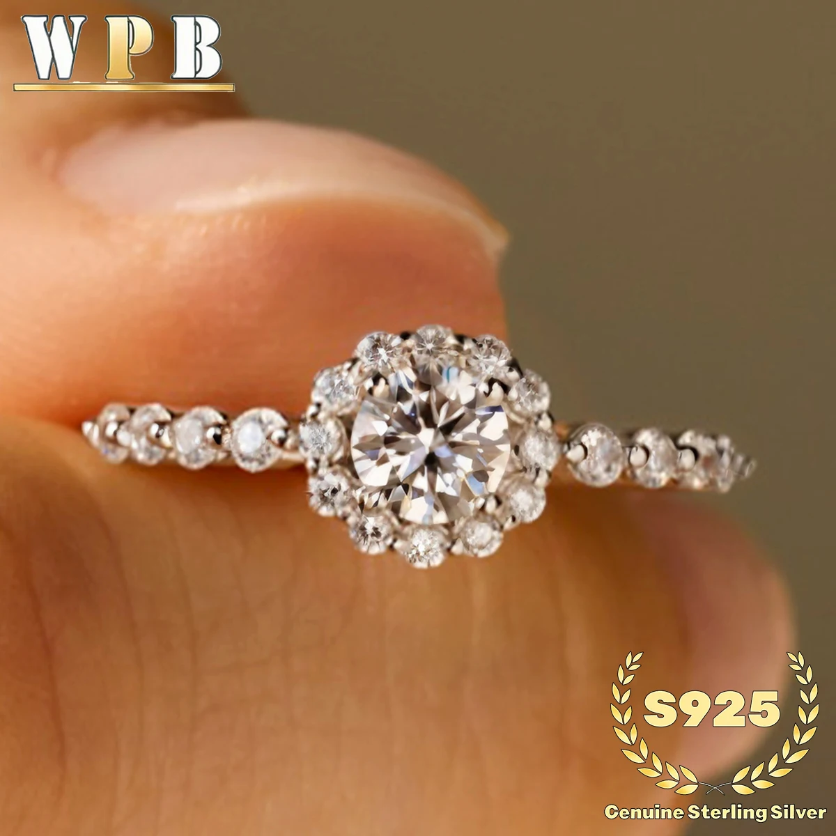 

Натуральное серебро S925, элегантное круглое кольцо с ослепительным цирконом диаметром 5 мм и дизайном Halo — идеально подходит для помолвки, свадебного подарка