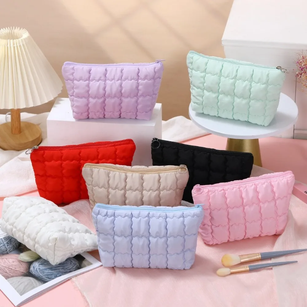 Fashion Women Bubble Cosmetic Handbag Travel Organizer Cloud Makeup Lipsticks Cotton Pouch Fashion Large Capacity Zipper Bag