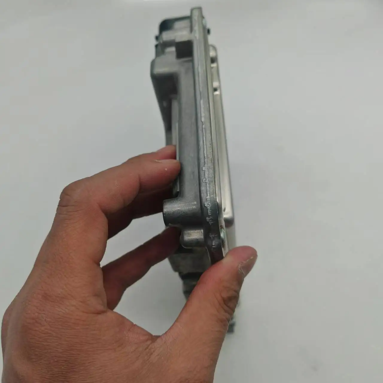 High quality NEW 0281012193  0281 012 193  504121602 Engine Computer Board Electronic Control Unit FOR   Iveco